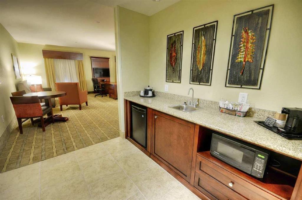 Hampton Inn & Suites Tifton Rom bilde
